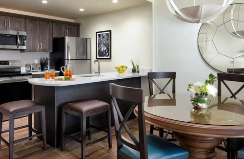 Bonita Springs Condo | Charming 2-bedroom condo with WiFi, AC in delightful Bonita Springs