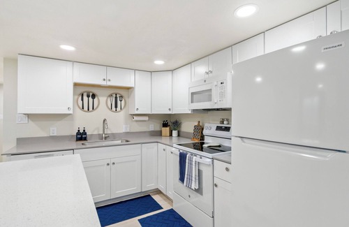 Spokane Valley Apartment | Charming 2-bedroom Basement Suite in lovely Spokane Valley