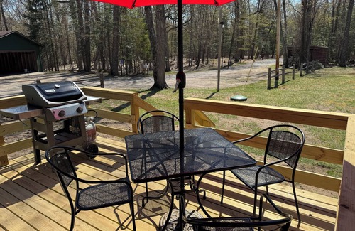 St Germain Cabin | Charming 2-bedroom 1.5 bath cabin in delightful Saint Germain WI with WiFi