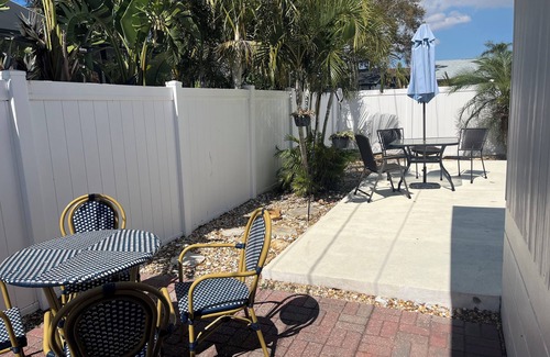 Disston Heights House | Charming 2-bedroom pool house with fenced yard, pet friendly in St. Petersburg