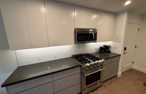 Sharon Heights Apartment | Charming 2-bedroom apartment in serene Menlo Park with WiFi, AC