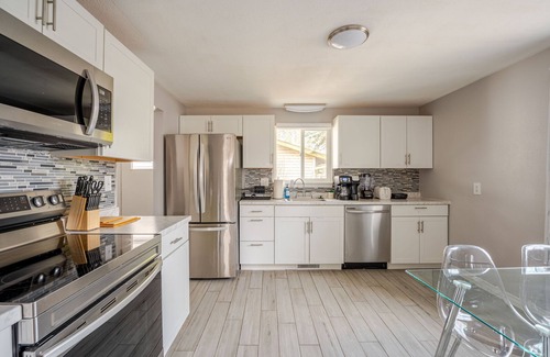 Loveland Apartment | Charming 2-bedroom apartment in welcoming Loveland