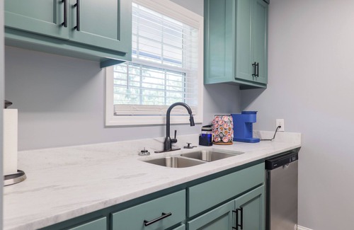 Valdosta Apartment | Charming 2-bedroom apartment with AC, WiFi in terrific Valdosta
