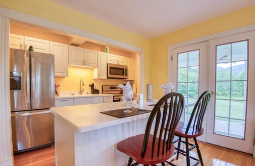 Jackson Apartment | Charming 2-bedroom apartment in beautiful Jackson