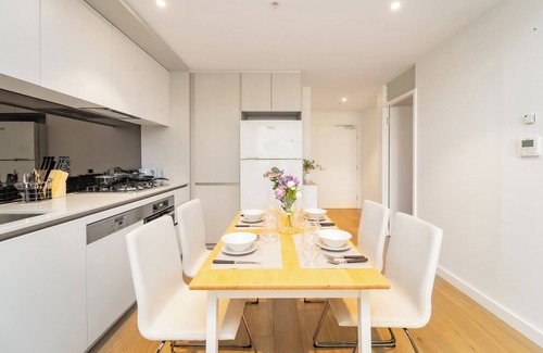 Chinatown Apartment | Charming 2-bedroom apartment in fabulous Haymarket with Pool wifi