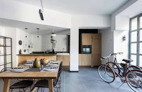 Milan Apartment | Charming 2-bedroom apartment with WiFi, AC in lovely Milano