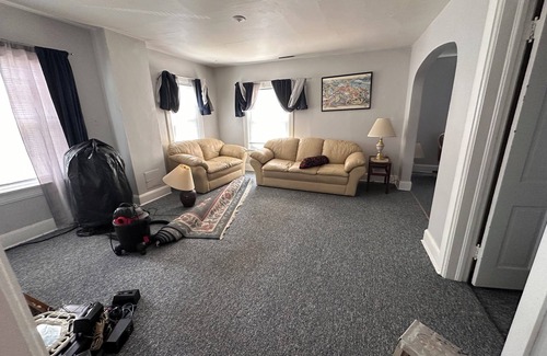Racine Apartment | Charming 2-bedroom apartment in Racine with WiFi near Lake Michigan