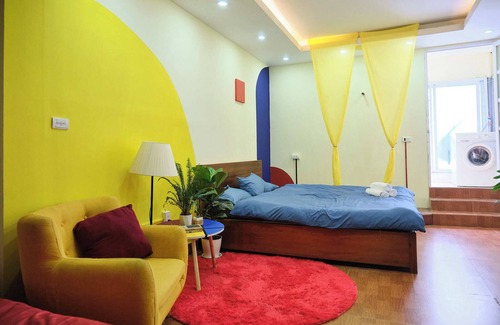 Hang Buom Apartment | Charming 2-bedroom apartment in enchanting Hà Nội with AC