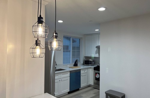 Arcadia House | Charming 2-bedroom Arcadia townhome in brilliant Arcadia with WiFi, AC