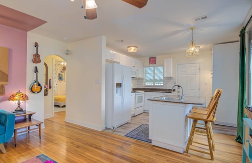 Fort Myers River District House | Charming 2-bedroom bungalow In Downtown historic Fort Myers