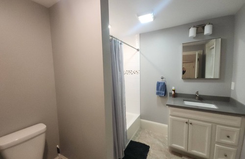 Orient Heights Condo | Charming 2-bedroom condo minutes from airport Boston with WiFi, AC, and laundry