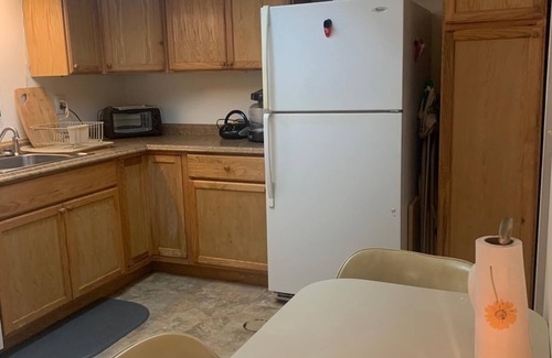 Silver Springs Shores Condo | Charming 2-bedroom condo with WiFi, AC in enchanting Ocala