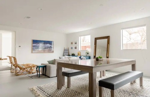 Knox - Henderson House | Charming 2-bedroom duplex in the heart of Lowest Greenville.