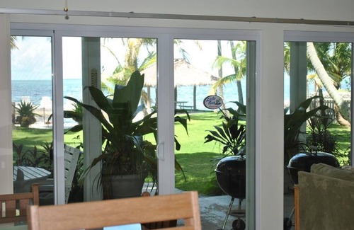 Islamorada House | Charming 2 Bedroom Ground Level Home with Bay Views