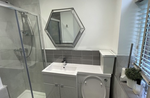 Didsbury Apartment | Charming 2 Bedroom Apartment in Didsbury with free parking