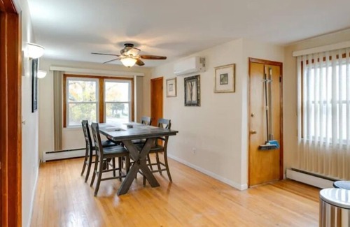 West Haven House | Charming 2-bedroom house in delightful West Haven with WiFi, AC, TVs, bedding