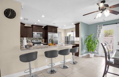 Kissimmee House | Charming 2-bedroom house with WiFi, AC in brilliant Kissimmee