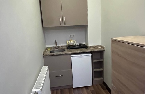 Bomonti House | Charming 2-bedroom house with WiFi, AC in terrific Istanbul