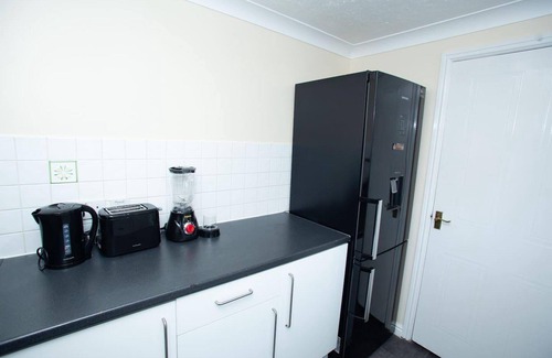 Thamesmead East House | Charming 2-bedroom House
