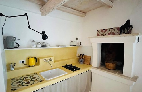 Matino House | Charming 2-bedroom house in historic center of Matino with private rooftop.
