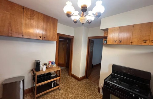Cudahy House | Charming 2-bedroom in Cudahy - Perfect for Families, Groups, or Extended Stays