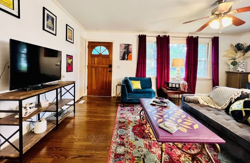 Earlewood House | Charming 2 Bedroom in the heart of Downtown Columbia, SC