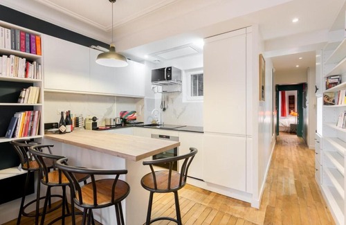 14th Arrondissement Apartment | Charming 2 Bedroom Property near Montparnasse