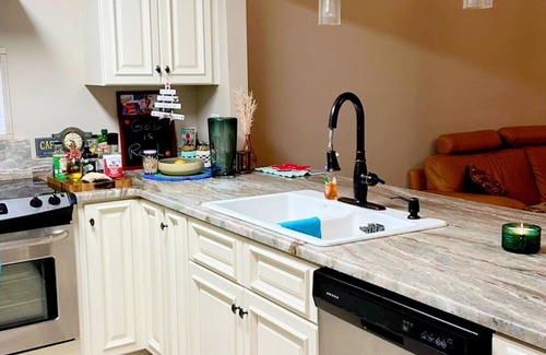 Fortson House | Charming 2-bedroom townhome with WiFi, AC in welcoming Columbus