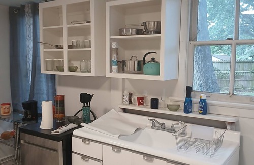 Mid City South House | Charming 2-bedroom house in lovely Baton Rouge with WiFi, AC