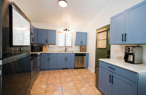 Bella Vista House | Charming 2-bedroom house in Bella Vista with AC and easy access to amenities