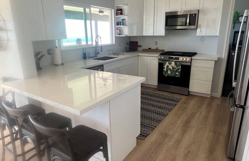 Opihihale House | Charming 2-bedroom house in Captain Cook with WiFi and AC
