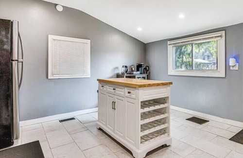 Indianapolis House | Charming 2-Bedroom Home with Private Gym