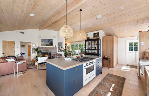 South Laguna House | Charming 2-bedroom house in fabulous Laguna Beach close to the ocean