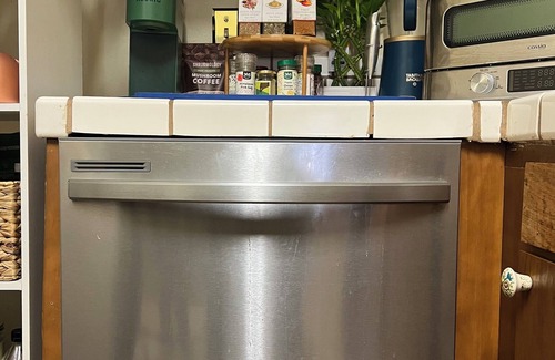 French Quarter Apartment | Charming 2-bedroom apartment in brilliant New Orleans with WiFi, AC