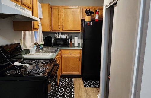 Scottown House | Charming 2-bedroom townhome in delightful Proctorville with AC, WiFi