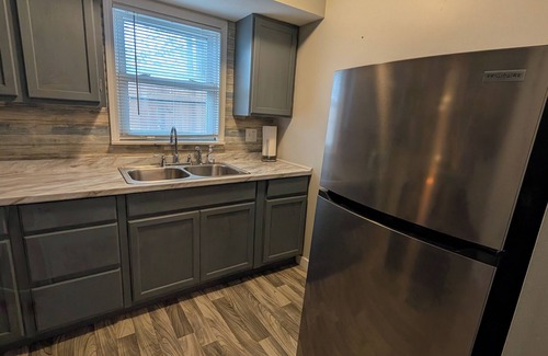 Prudenville Cottage | Charming 2-bedroom cottage in tranquil Prudenville with WiFi, AC