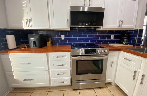 Spring Creek House | Charming 2-bedroom house in Northeast San Antonio
