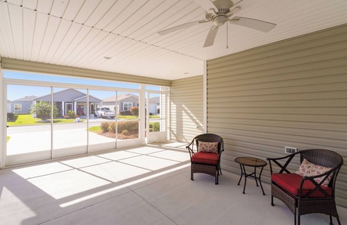 Wildwood House | ⛳️☀️Charming 2-bedroom house with Golf Cart in The Villages!🏌️‍♂️🦩