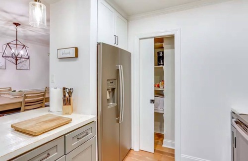 Valley Green House | Charming 2-bedroom townhome in Valley Green with WiFi