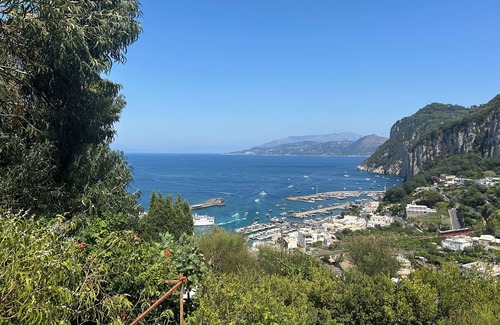 Anacapri Apartment | Charming 2 bedrooms, 2 bathroom luxury apartement. Wonderful view on the gulf
