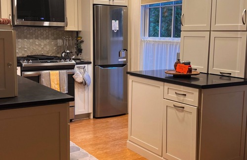 Portland Condo | Charming 2bed, 2 bath 1st floor condo in the heart of the Arts District.