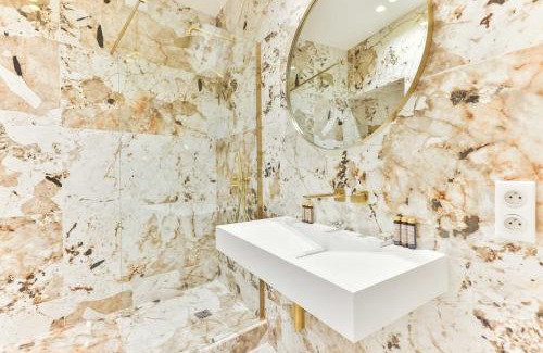 Auteuil Apartment | Charming 2BR - 6P - Eiffel Tower