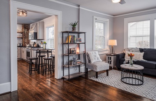 Sans Souci House | Charming 2BR with Fireplace, Pets, Close to Furman