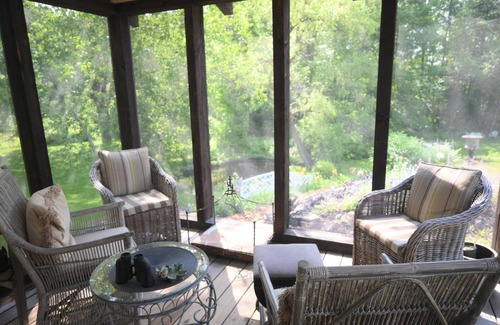 Saratoga Springs House | Charming 3-bedroom house in Saratoga Springs, minutes from race course.