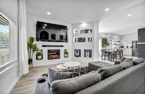 Cleveland House | Charming 3-bedroom in Cleveland Heights