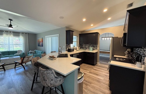 Port Saint Lucie House | Charming 3-bedroom house with AC, WiFi in welcoming Port St. Lucie
