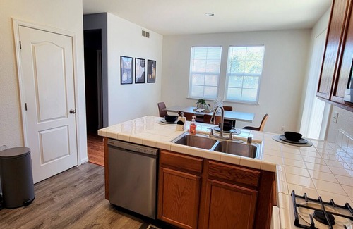 Lathrop House | Charming 3-bedroom 2.5-bath House in pleasant Mossdale Community of Lathrop, CA.