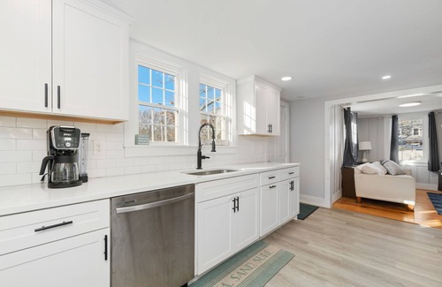 Buzzards Bay House | Charming 3-Bedroom Buzzards Bayn