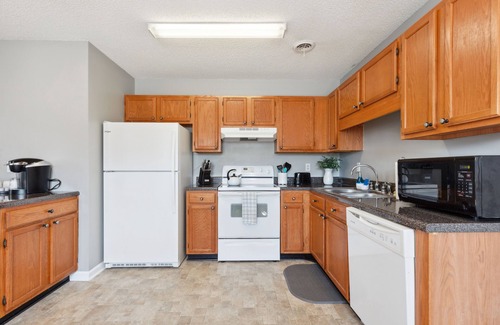Kings Grant Cottage | Charming 3-bedroom cottage in Wilmington close to Wrightsville Beach