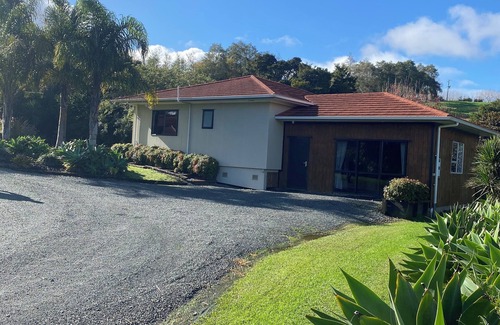 Whangarei Cottage | Charming 3-bedroom cottage in Whangarei with WiFi, AC